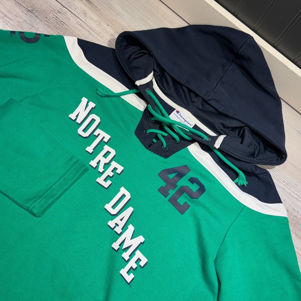 Champion Notre Dame Fighting‎ Irish #42 Lace Up Hockey Hoodie Men's Sz M